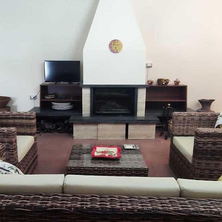 Peri Peri Etna Guest House Montargano Luaran gambar