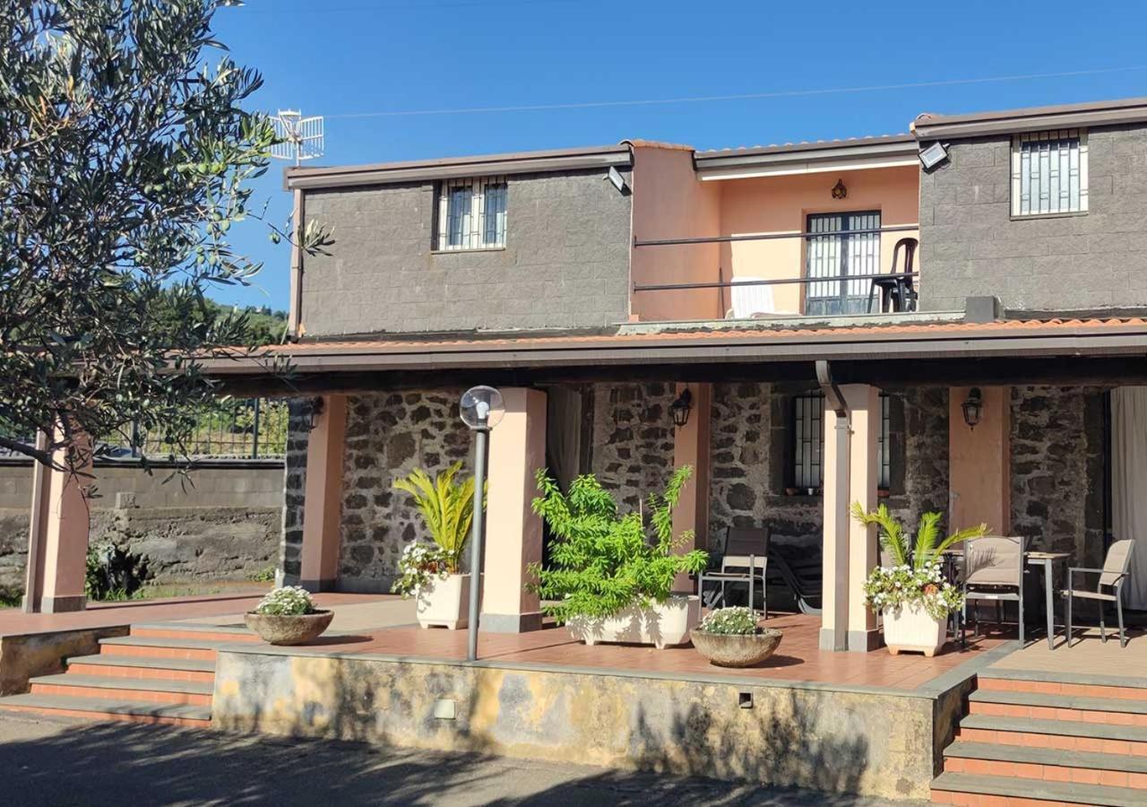 Peri Peri Etna Guest House Montargano Luaran gambar