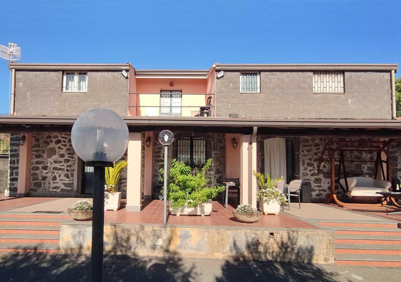 Peri Peri Etna Guest House Montargano Luaran gambar