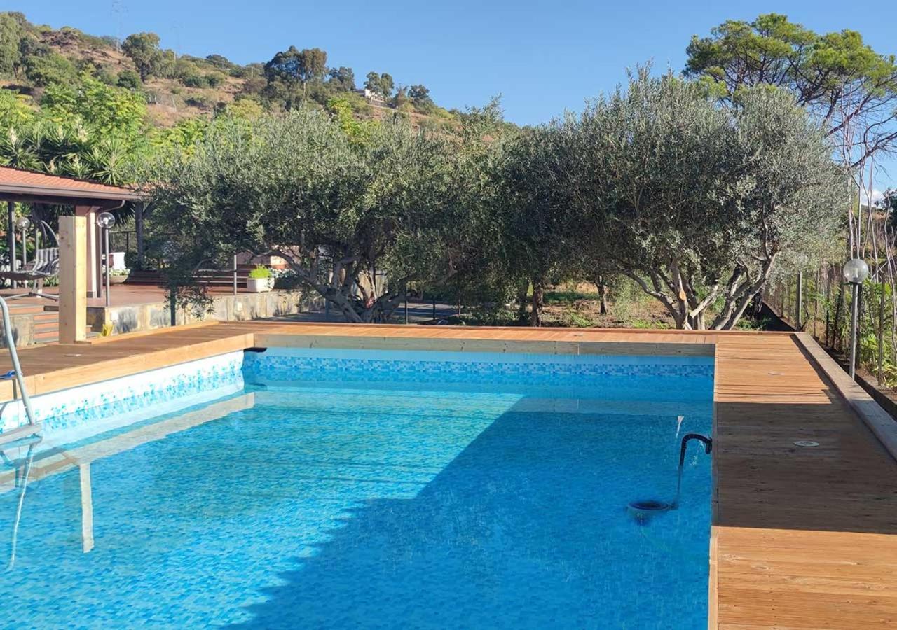 Peri Peri Etna Guest House Montargano Luaran gambar