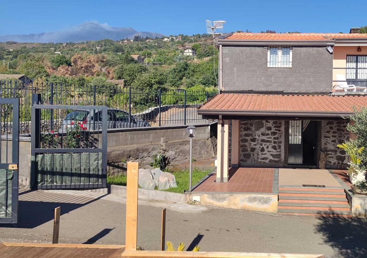 Peri Peri Etna Guest House Montargano Luaran gambar