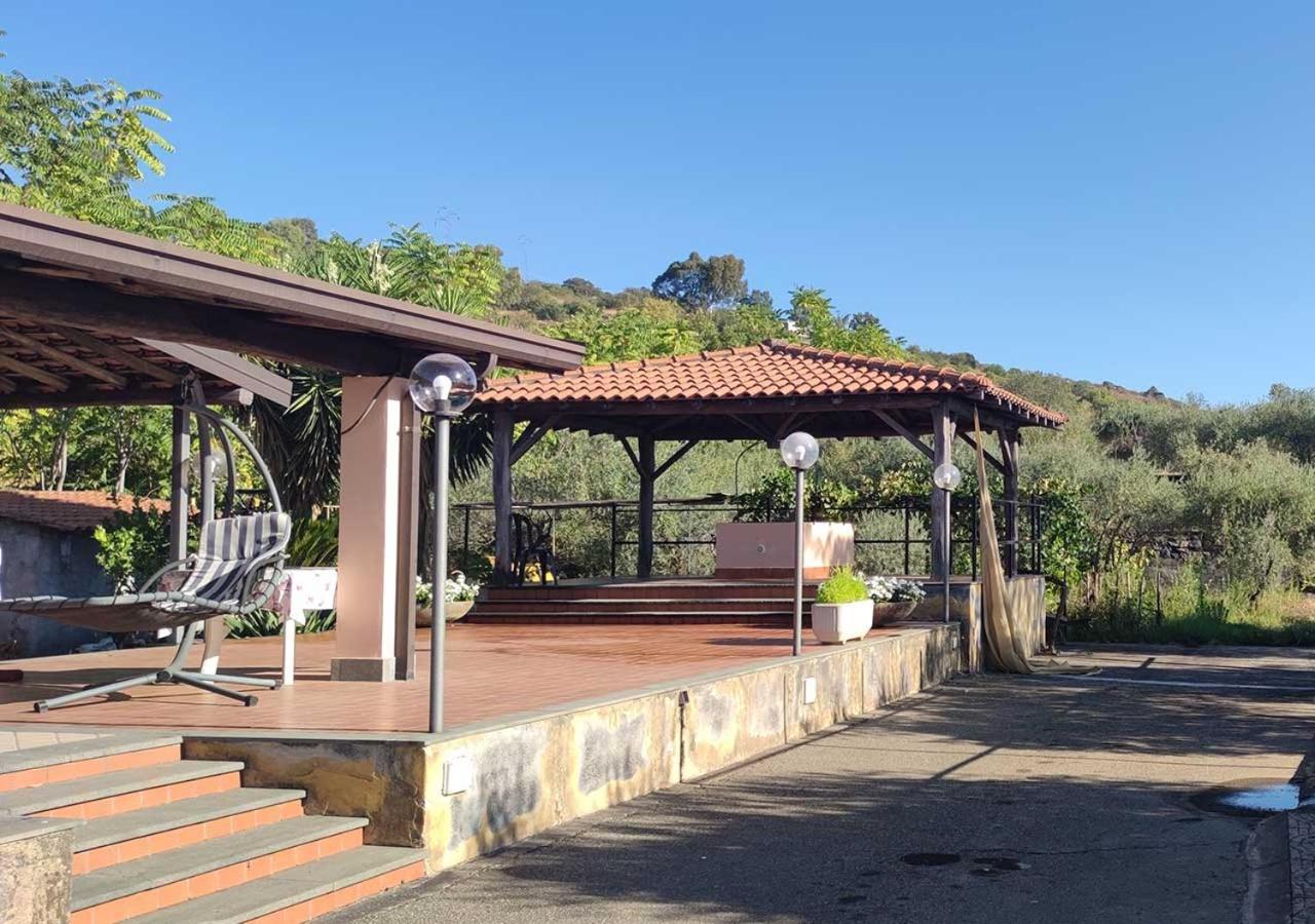 Peri Peri Etna Guest House Montargano Luaran gambar
