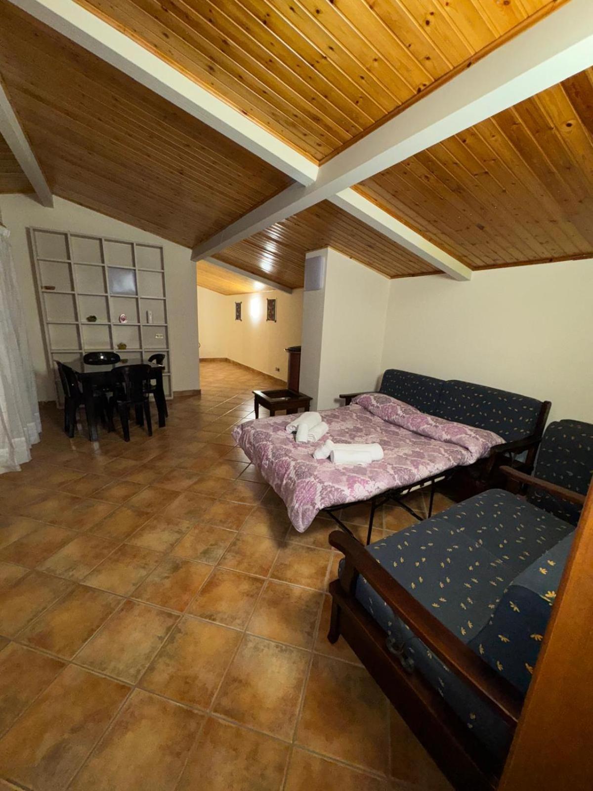 Peri Peri Etna Guest House Montargano Luaran gambar