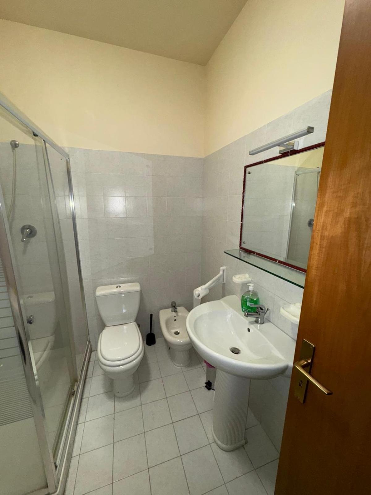 Peri Peri Etna Guest House Montargano Luaran gambar