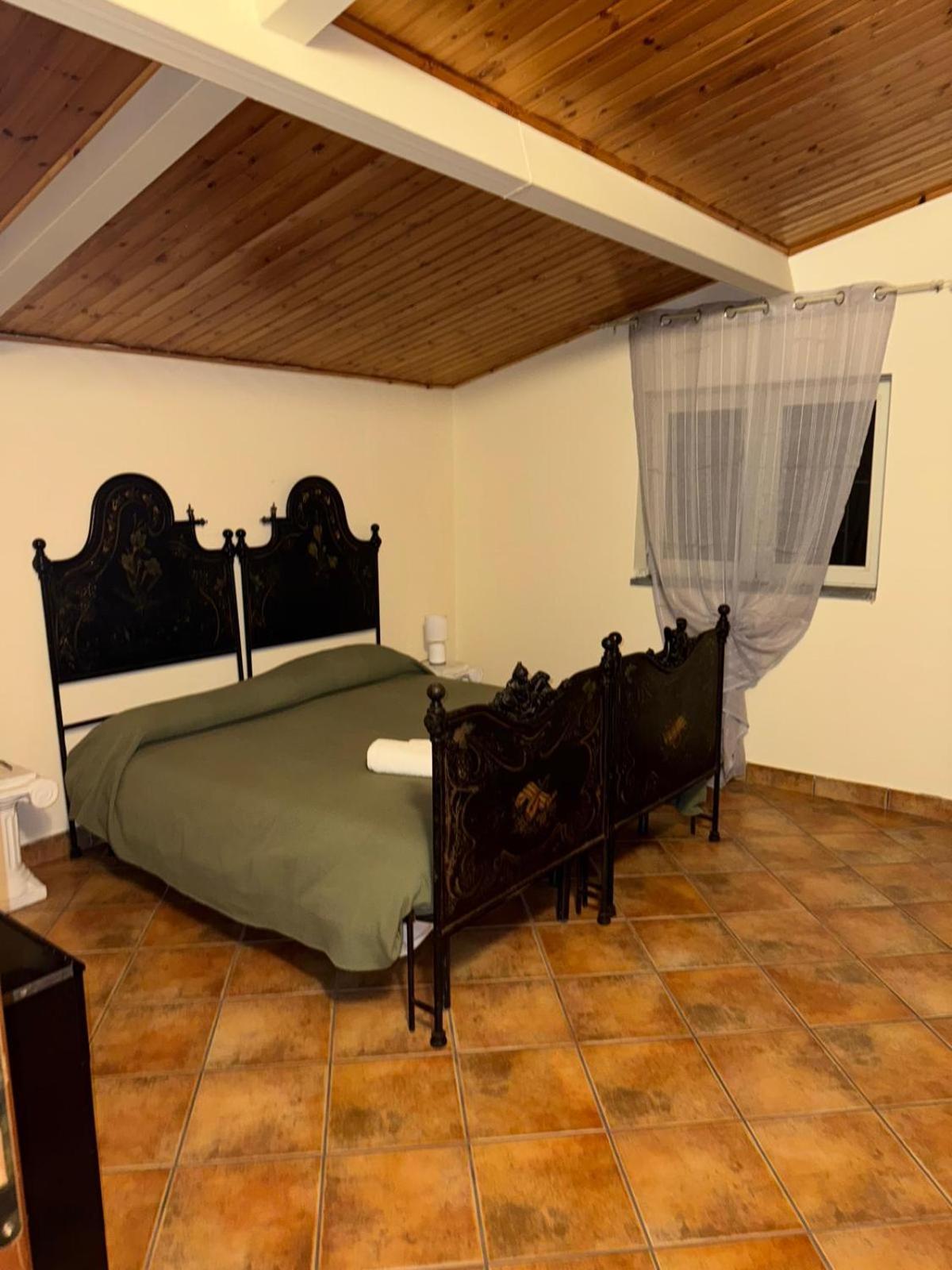 Peri Peri Etna Guest House Montargano Luaran gambar